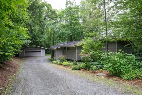 477 Morgan Road Hartford VT 05059