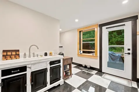 119 Dorchester Road Rumney NH 03266