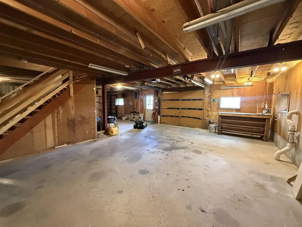 216 Ghastly Job Way Wilmington VT 05363