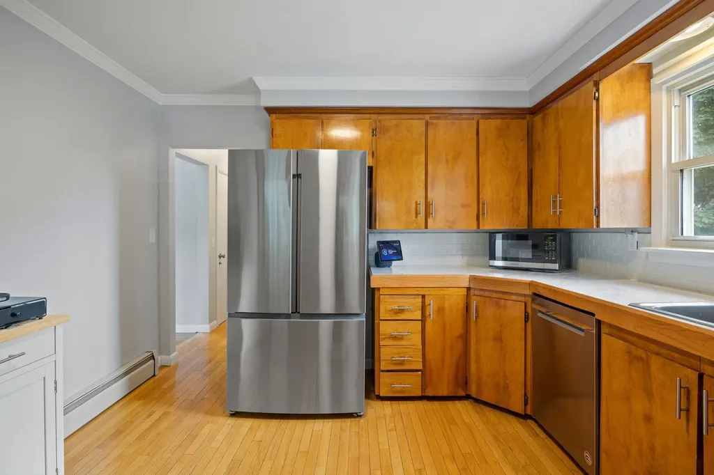 493 Laurel Street Manchester NH 03103