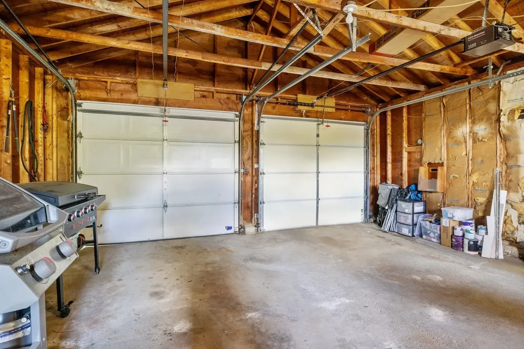 493 Laurel Street Manchester NH 03103