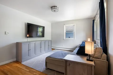 493 Laurel Street Manchester NH 03103