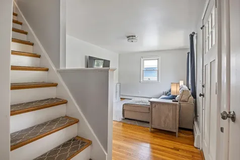 493 Laurel Street Manchester NH 03103