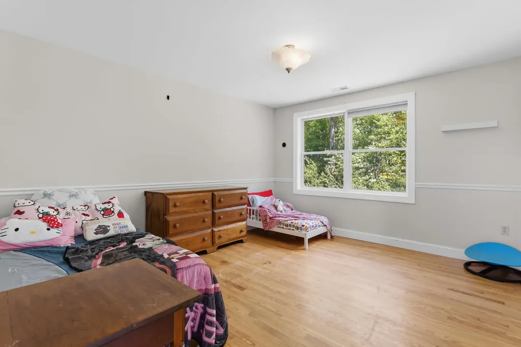 101 Mansion Road Dunbarton NH 03046