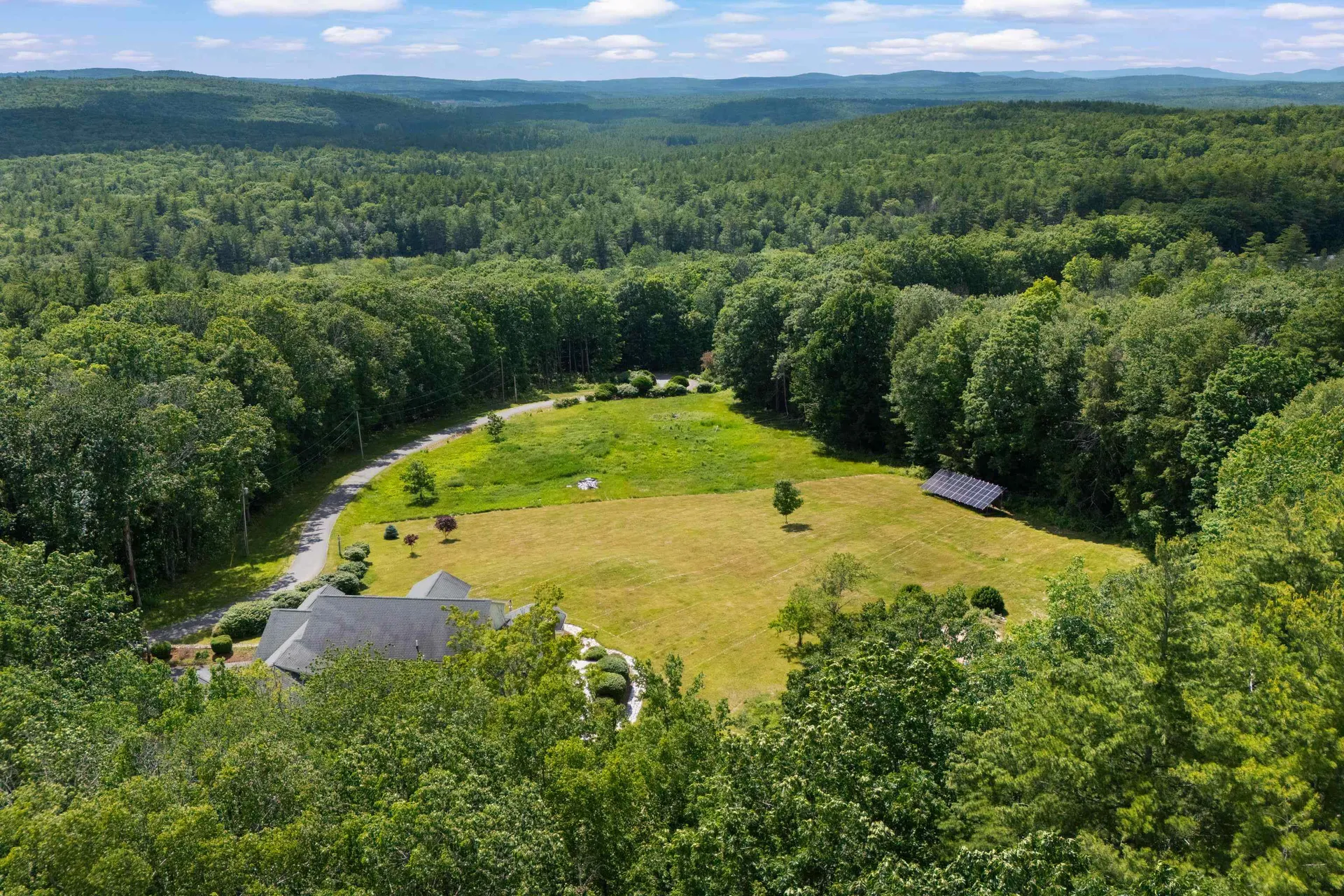 101 Mansion Road Dunbarton NH 03046