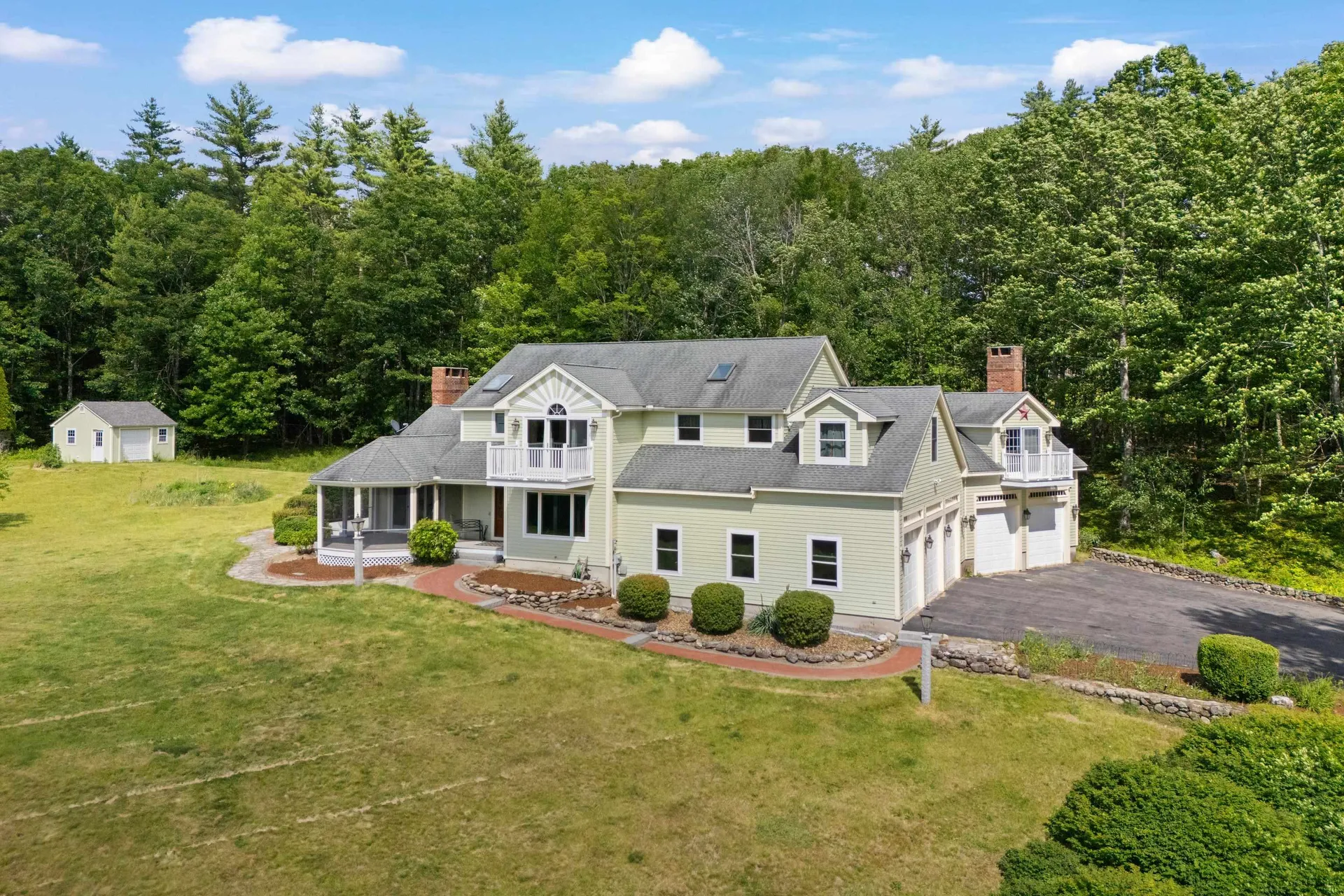 101 Mansion Road Dunbarton NH 03046