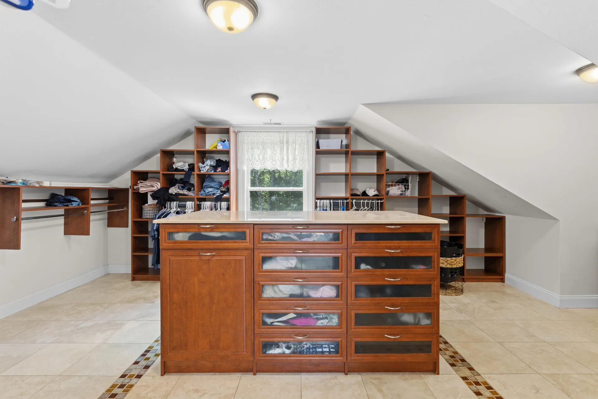 101 Mansion Road Dunbarton NH 03046