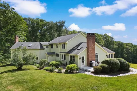 101 Mansion Road Dunbarton NH 03046