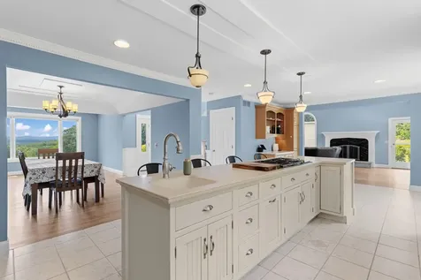 101 Mansion Road Dunbarton NH 03046