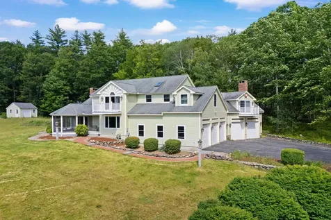 101 Mansion Road Dunbarton NH 03046