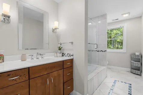 101 Mansion Road Dunbarton NH 03046