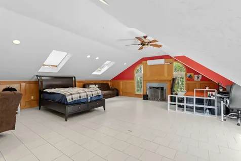 101 Mansion Road Dunbarton NH 03046