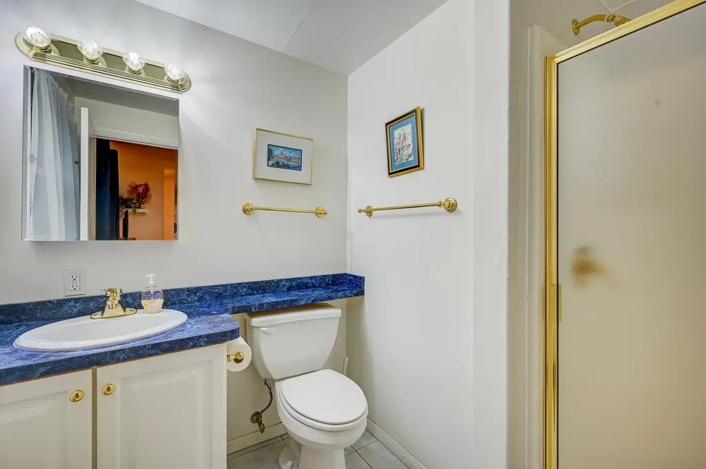 503 Old Bartlett Road Conway NH 03860