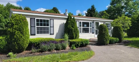 16 Magnolia Lane Belmont NH 03220