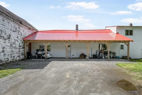 451 Nh Route 26 Colebrook NH 03576
