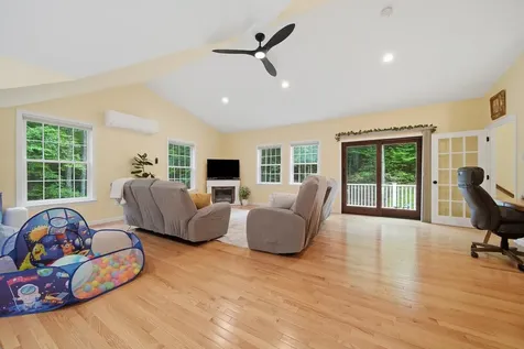 116 N Mason Road Brookline NH 03033