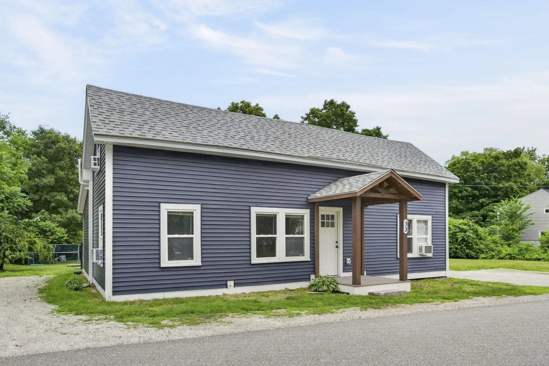 33 Border Street Amherst NH 03031