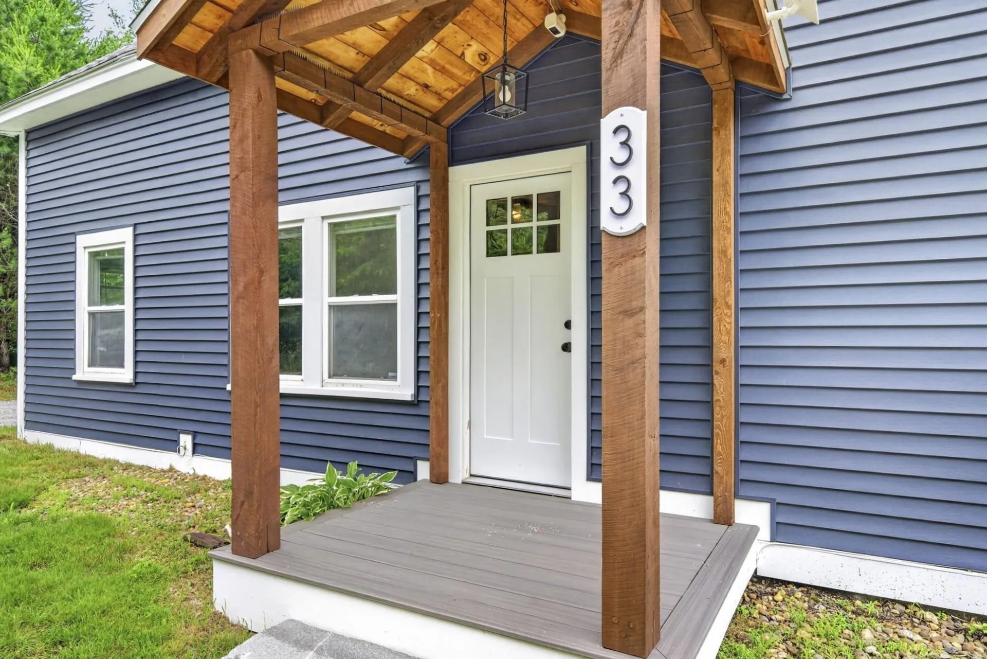33 Border Street Amherst NH 03031