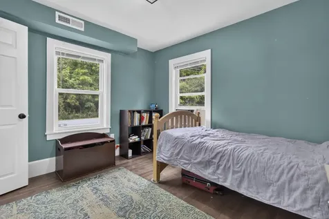 33 Border Street Amherst NH 03031