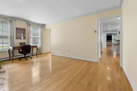 11 Wood Hill Drive Auburn NH 03032