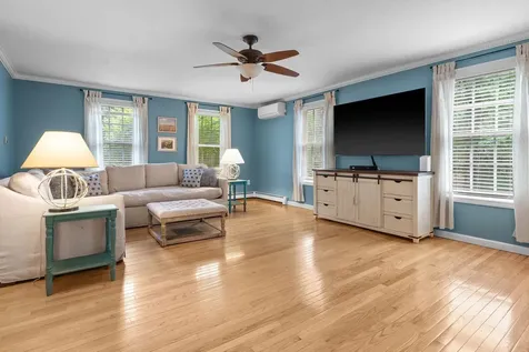 11 Wood Hill Drive Auburn NH 03032
