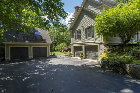 11 Wood Hill Drive Auburn NH 03032