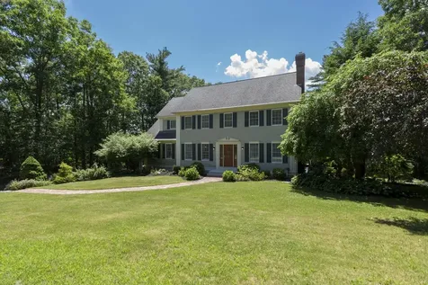 11 Wood Hill Drive Auburn NH 03032
