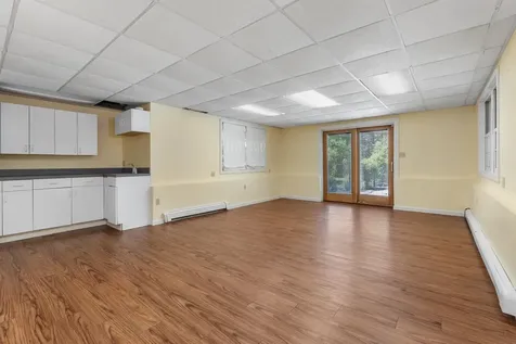 11 Wood Hill Drive Auburn NH 03032