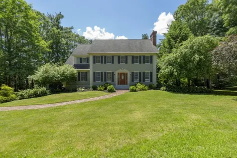 11 Wood Hill Drive Auburn NH 03032