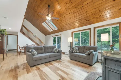 237 Benlor Drive Eaton NH 03832