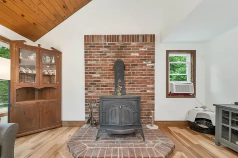237 Benlor Drive Eaton NH 03832