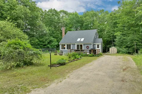 237 Benlor Drive Eaton NH 03832