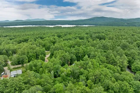 237 Benlor Drive Eaton NH 03832