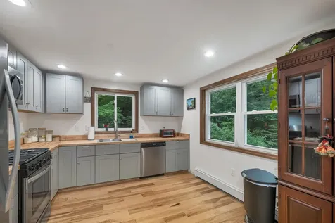 237 Benlor Drive Eaton NH 03832