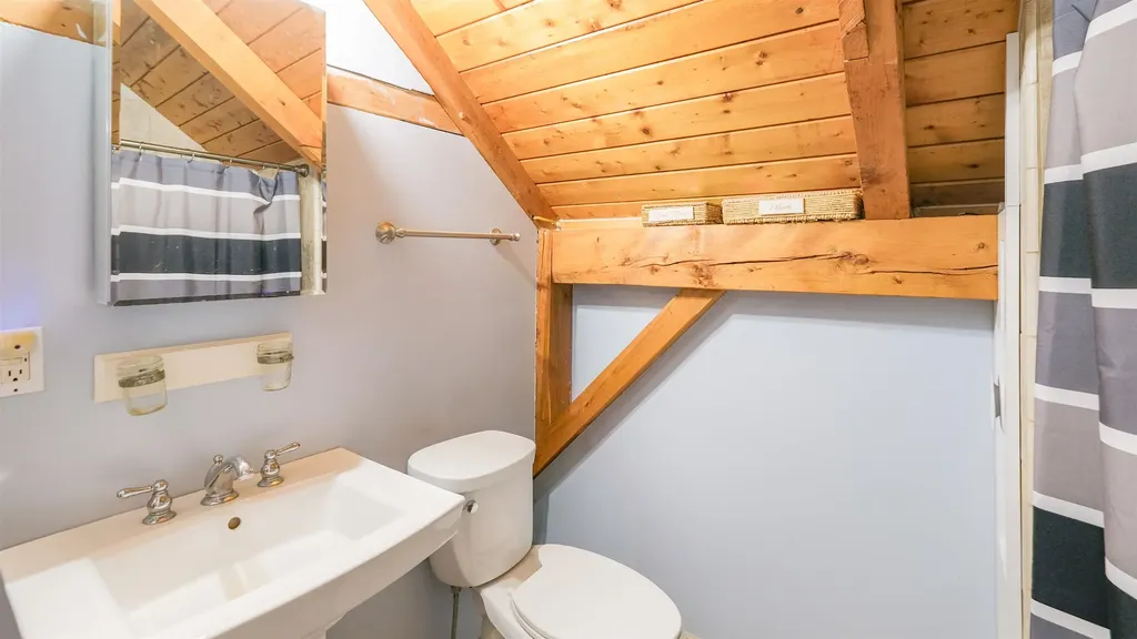 1141 South Hill Road Ludlow VT 05149