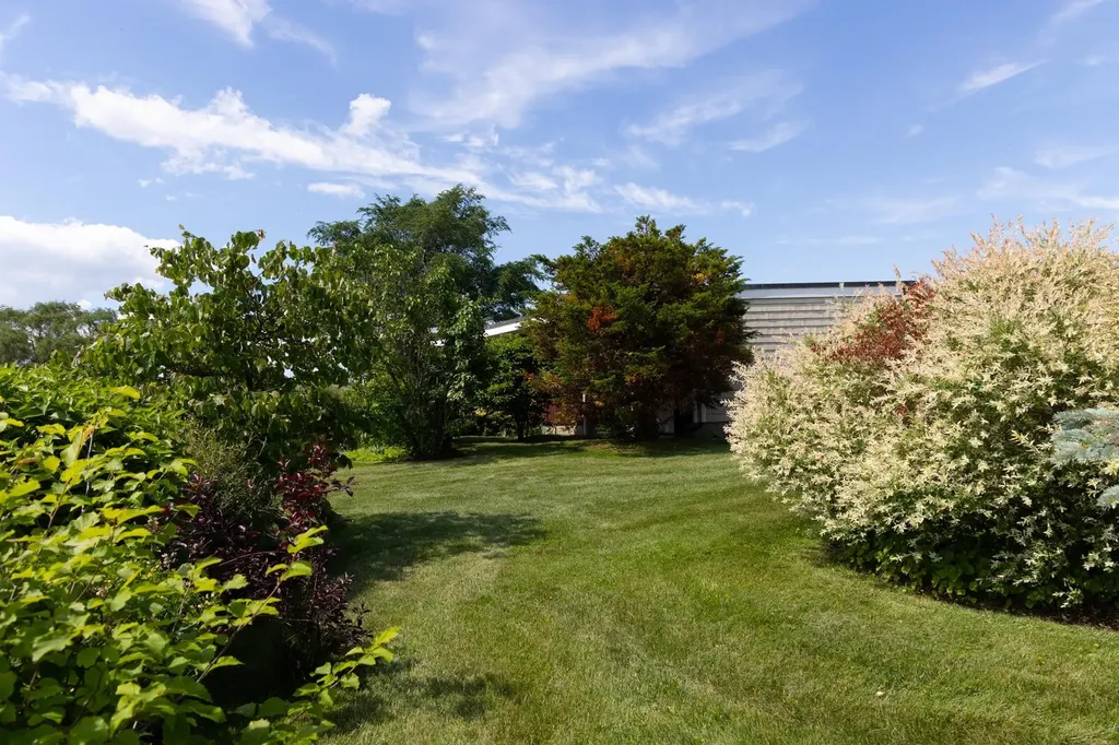 323 Buckingham Drive Colchester VT 05446