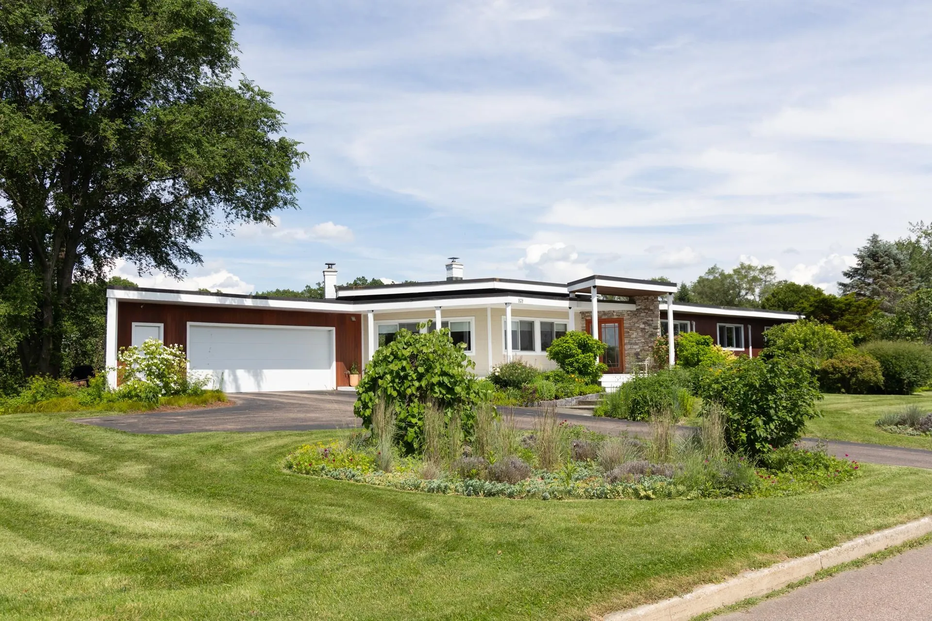 323 Buckingham Drive Colchester VT 05446