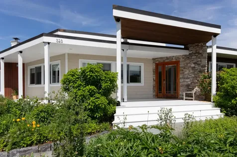 323 Buckingham Drive Colchester VT 05446
