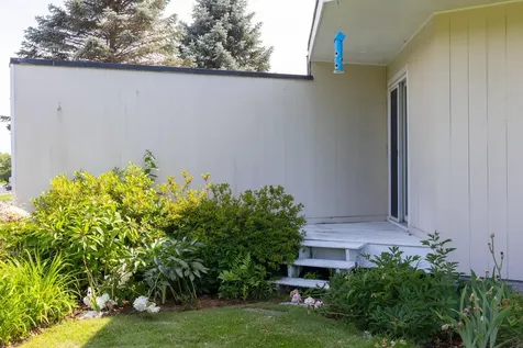 323 Buckingham Drive Colchester VT 05446
