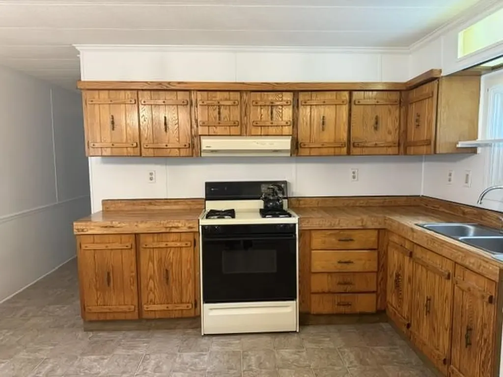 123 Fox Hill Lane Conway NH 03813