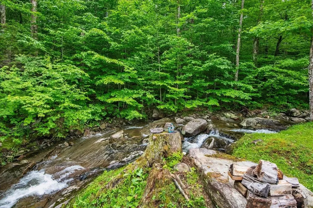 271 Wilderness Drive Lowell VT 05847