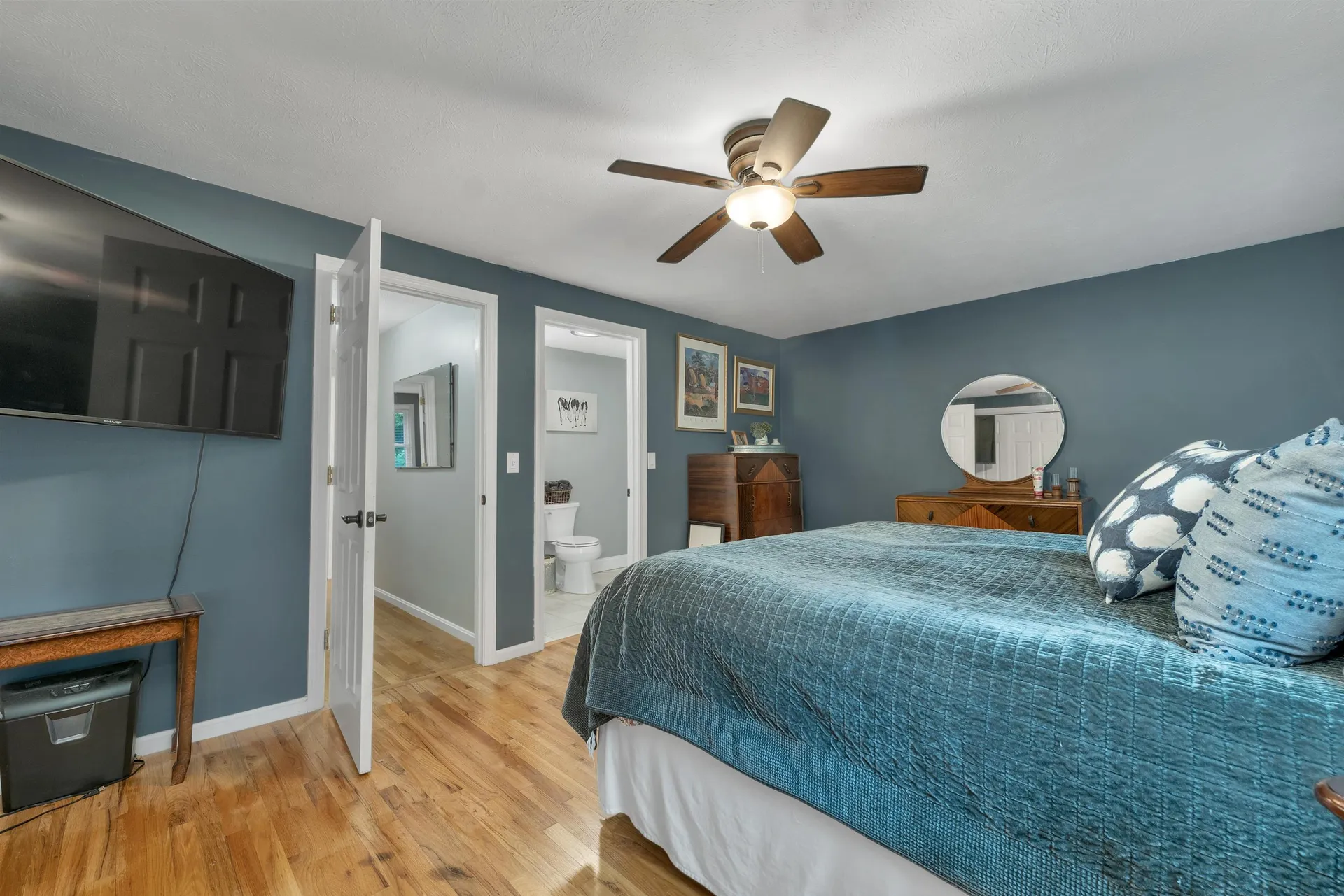 3 Albury Stone Circle Nashua NH 03063