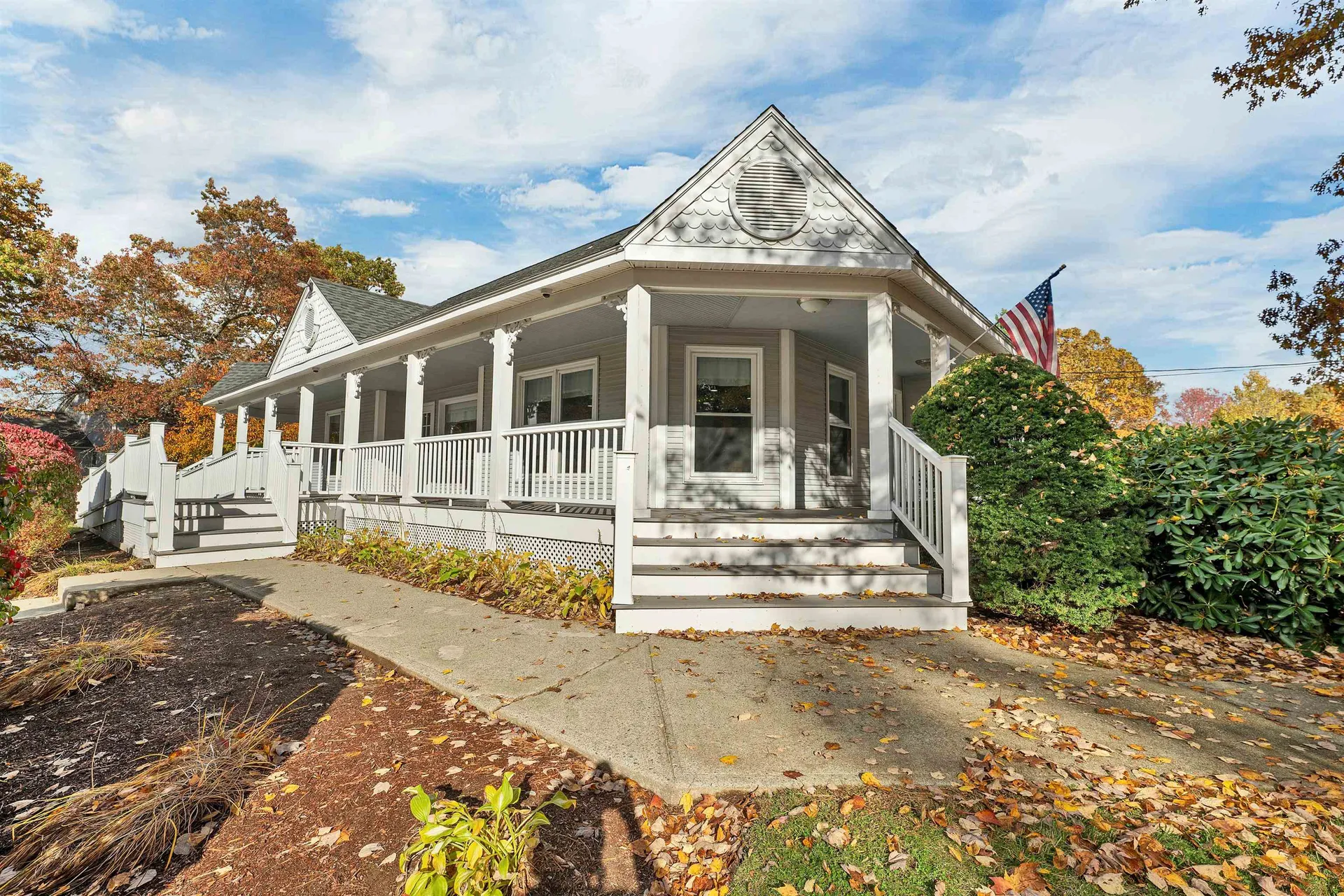 3 Albury Stone Circle Nashua NH 03063