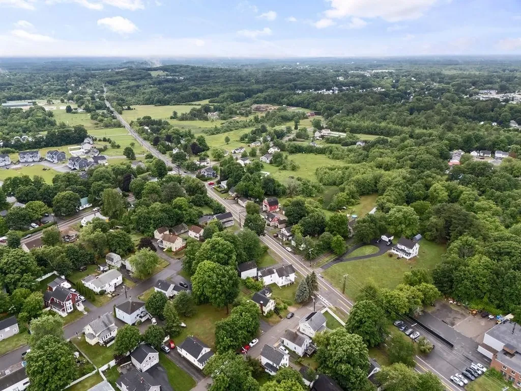 49 Mount Auburn Street Somersworth NH 03878