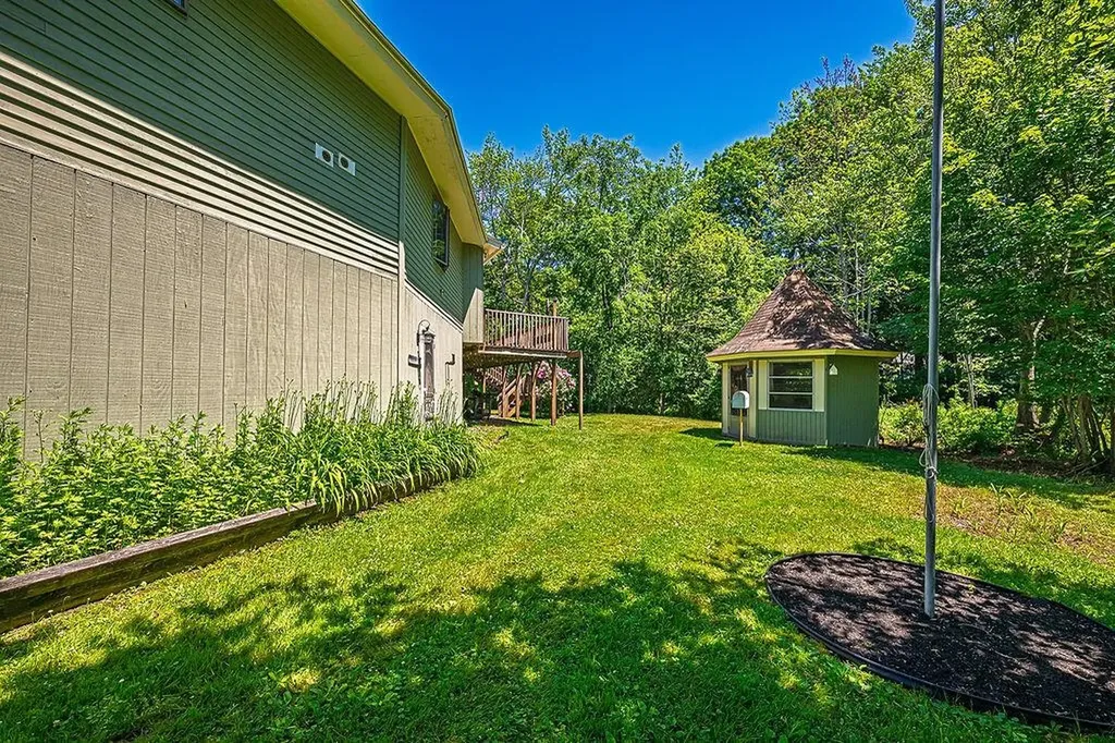 25 Frontier Street Rye NH 03870