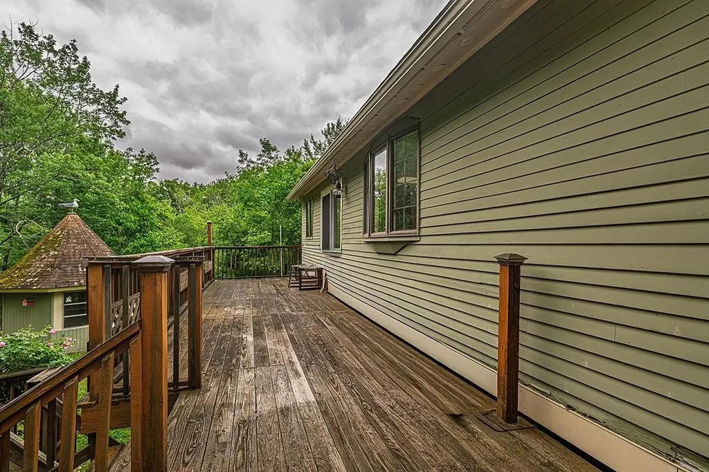 25 Frontier Street Rye NH 03870