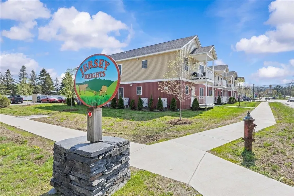 24-26 Jersey Way Morristown VT 05661
