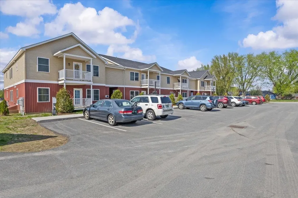 24-26 Jersey Way Morristown VT 05661