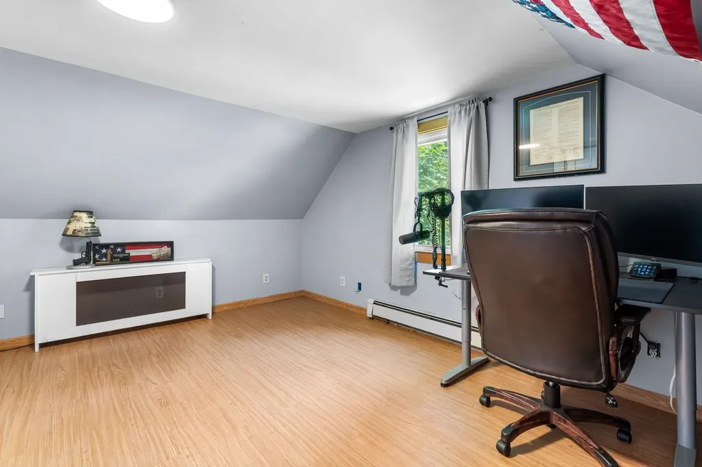 60 Crescent Street Laconia NH 03246