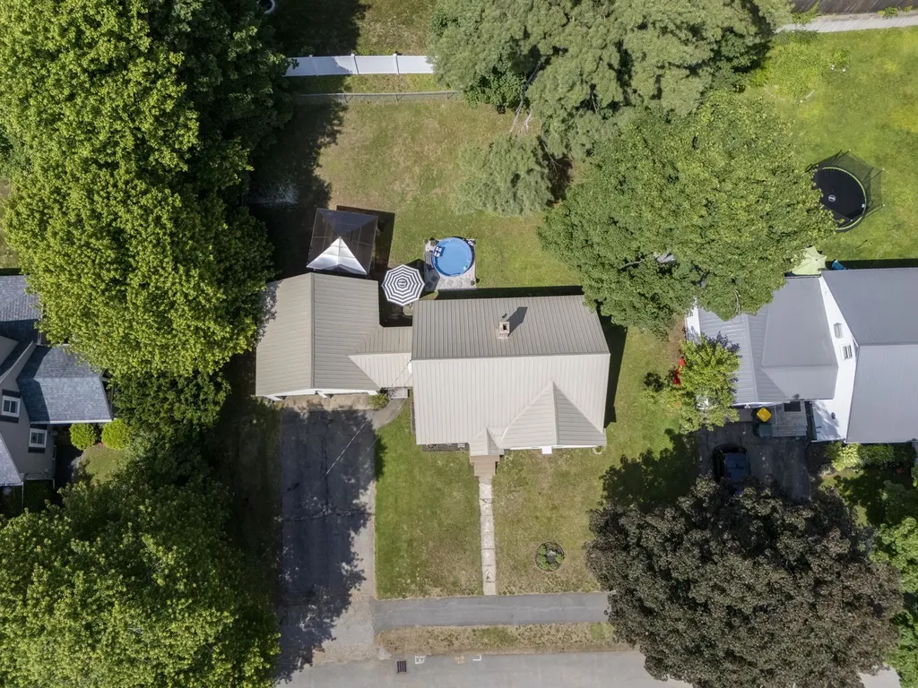 60 Crescent Street Laconia NH 03246